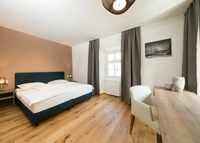 Ξενοδοχείο με διαμερίσματα Hindenburg 4*